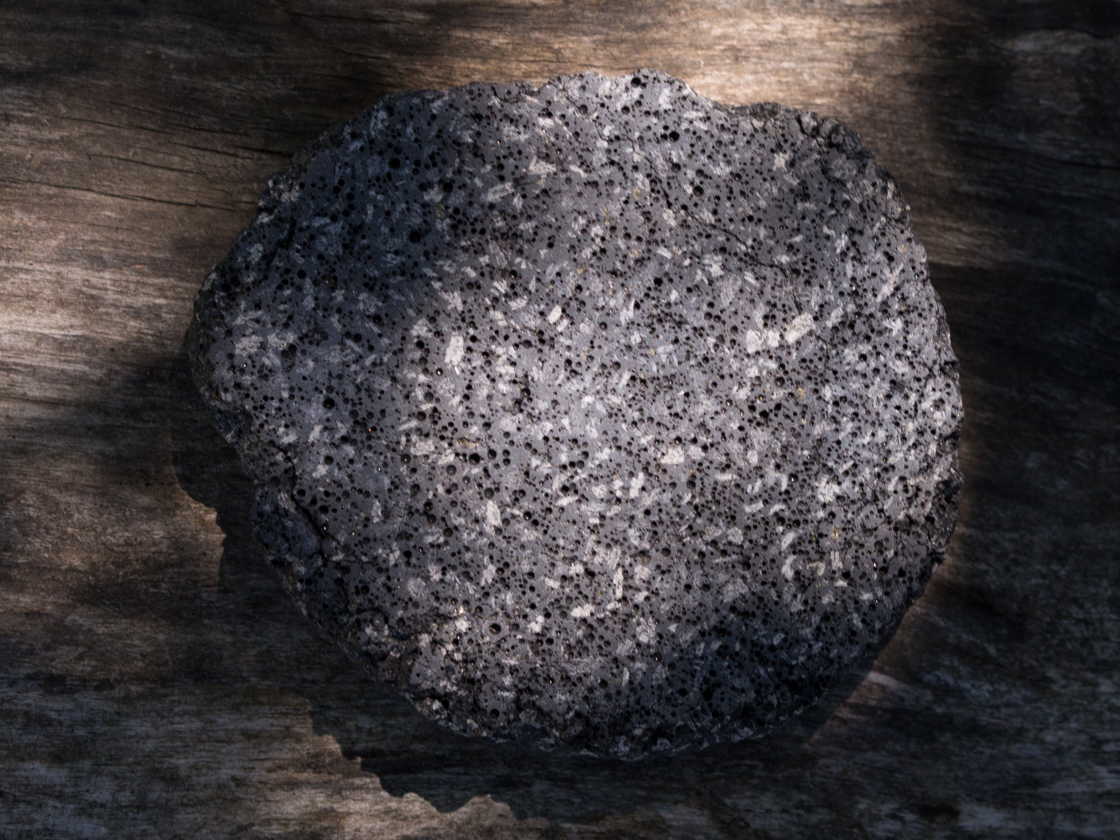 Origen de las rocas volcánicas presentes en el Kit Volcán Umo Recolector